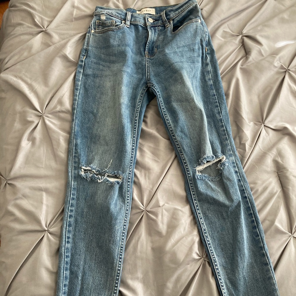 PacSun destress jeans. Size 25